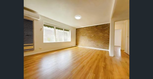 Spacious Two Bedroom Unit - Photo 1