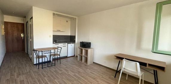 Location Appartement 1 pièce 23m² CAMBRAI 59400 - Photo 2