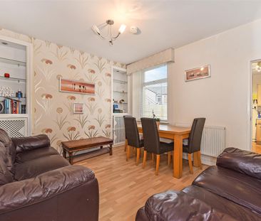 House - Terraced For Rent Lawn Terrace, Pontypridd - Photo 1