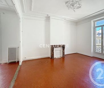 Location Appartement 4 pièces 110m² MARSEILLE 7ème - Photo 6