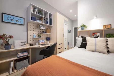 6 Bed Premium Ensuite - Photo 2