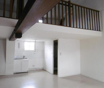 rue charles Morin : appartement de 2 pièces en duplex - Photo 2