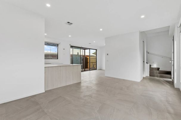 NEAR NEW CONTEMPORARY TOWNHOUSE (Enter via Catherine Ave) - Photo 1