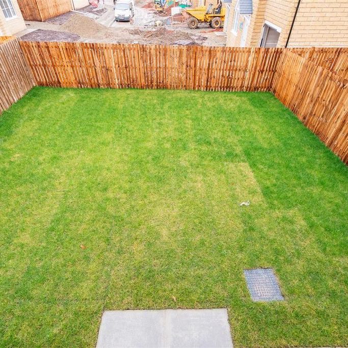 3 bedroom detached house to rent - Photo 1