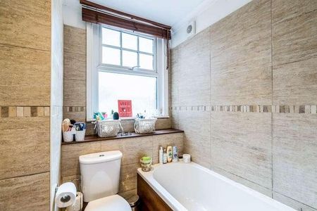 London Court, London Road, High Wycombe, HP11 - Photo 5