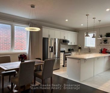 For Lease - 152 Bishop Drive, Barrie, Ontario - Photo 4