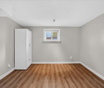 For Lease - 117 Bolton Avenue, Newmarket, Ontario - Photo 5