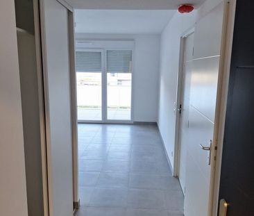 T2 AVEC TERRASSE ET PKG - Photo 4