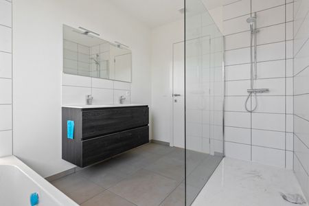 Ruim nieuwbouwappartement op wandelafstand van het centrum. - Foto 3