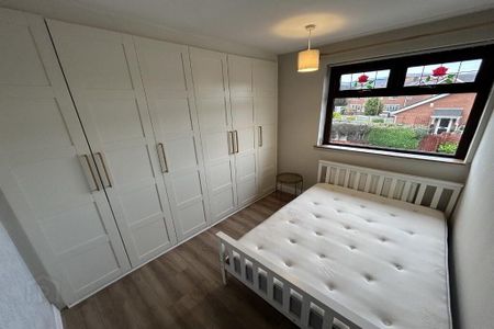 2 Torr Way, Belfast, BT10 0DL - Photo 5