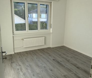 3.5 Zimmerwohnung in Giffers - Photo 2