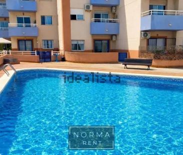 Alquiler de piso en Aguamarina - Photo 2