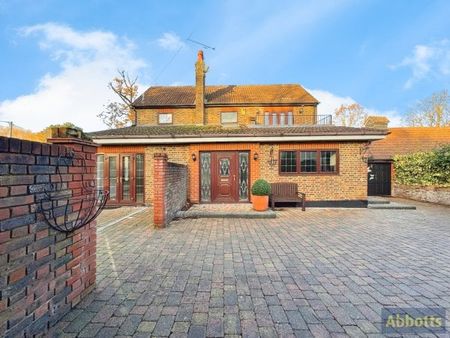 ., Rayleigh Road, Brentwood - Photo 4