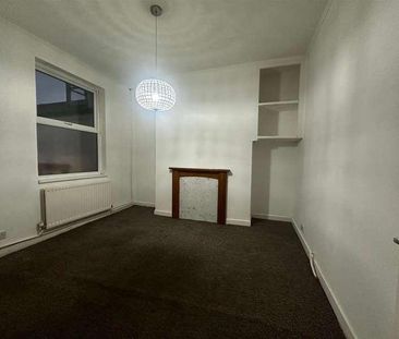 Victoria Road, Crosby, L23 - Photo 5