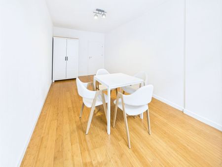 Rozwiń skrzydła z biznesem na Osiedlu Ptasim! 102.04 m² - Photo 2