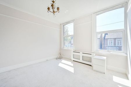 2 bedroom flat to rent - Photo 3