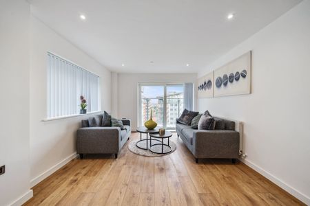 2 bedroom flat to rent - Photo 2