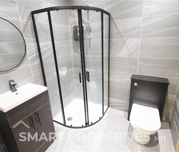 20, Blackwall, Halifax - Photo 2