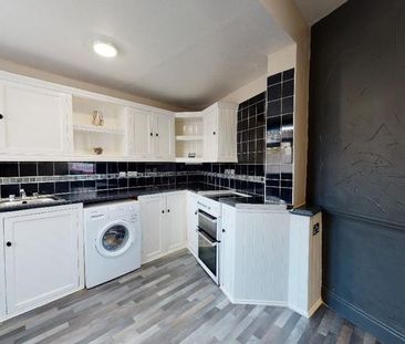 3 bedroom end of terrace house to rent - Photo 6