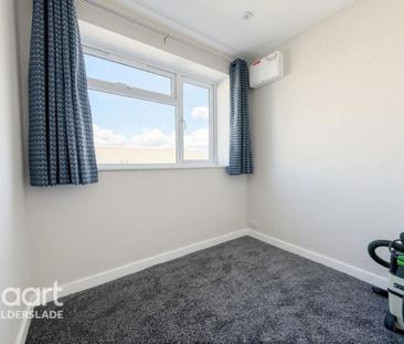 2 bedroom maisonette to rent - Photo 2