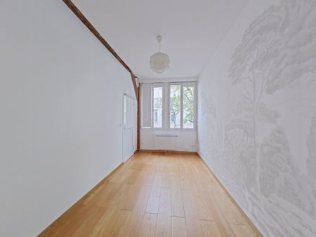 APPARTEMENT T3 A LOUER - PARIS 11EME ARRONDISSEMENT - 77.3 m - 2 110 € - Photo 5