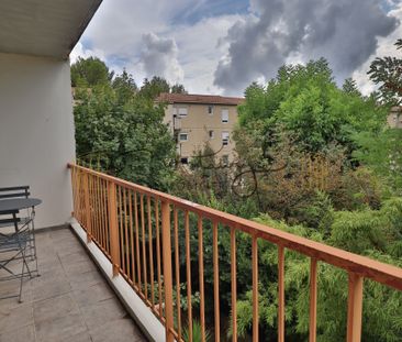A LOUER STUDIO MEUBLE QUARTIER LES AMOUREUX - Photo 4