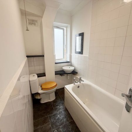 1 Bedroom Flat, Chichester Drive East, Saltdean - Photo 4