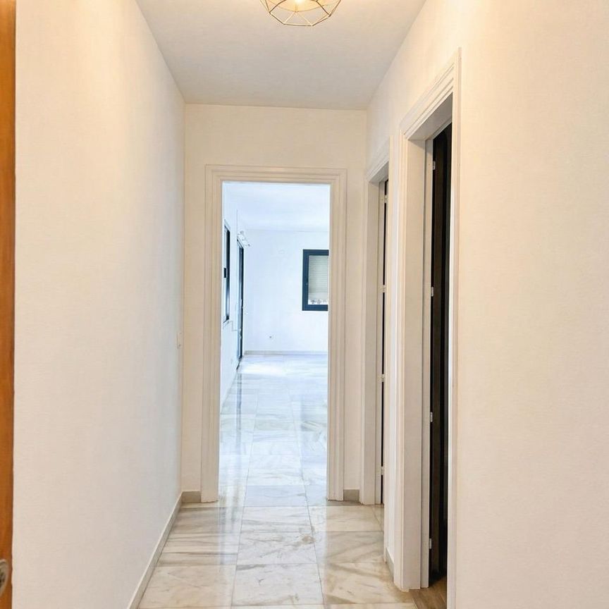 Apartamento de 3 habitaciones en Nueva Andalucía - Photo 1