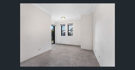 Seabreeze Apartment: Tranquil Coastal Living at Its Finest - Photo 3