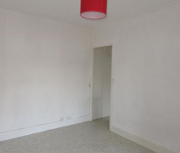Location Appartement 1 pièce 23m² CHOISY LE ROI 94600 - Photo 2