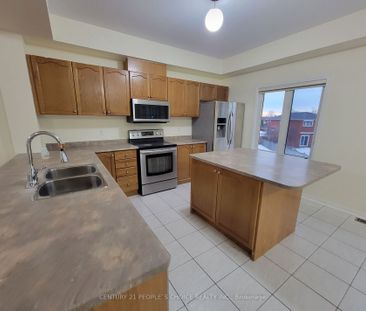 For Lease - 783 Millworks Crescent, Mississauga, Ontario - Photo 6