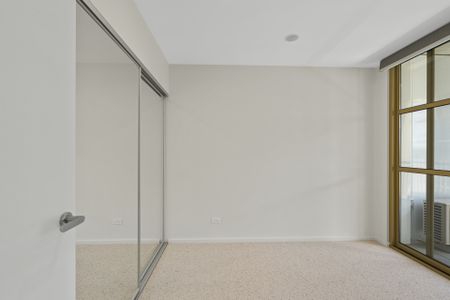 Modern Living In Boulevard! One Bedroom Plus Study - Photo 4