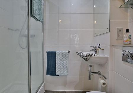 2-4 Newmarket Rd, Brighton BN2 3QF, United Kingdom - Photo 5