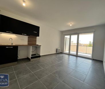 Location Appartement 2 pièces 43m² ARLES 13200 - Photo 4