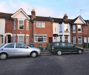 1 bedroom in a house share to rent - Photo 5