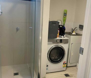 Murrumbeena - Photo 1