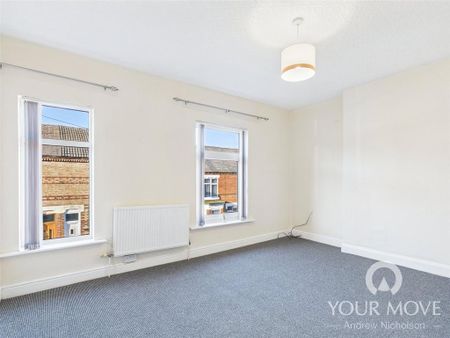 2 bedroom end of terrace house to rent - Photo 3