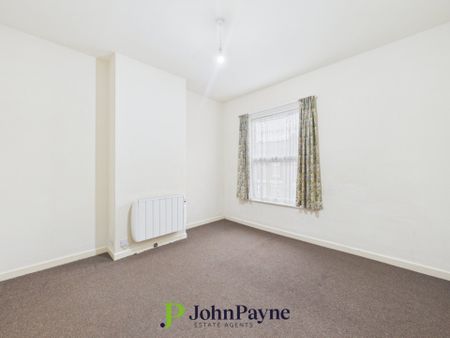 Swan Lane, Stoke, Coventry, CV2 4GE - Photo 2