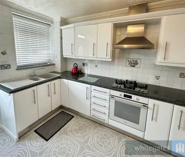 Cremorne Hey, Liverpool, Merseyside, L28 - Photo 1