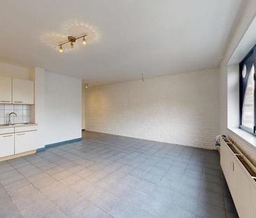 Appartement te huur - Photo 1