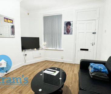 2 bed Mid Terraced House for Rent - Photo 6