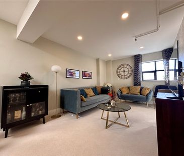 Fullbrook Drive, Basingstoke, Hampshire, RG21 - Photo 5
