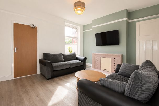 Hollis Road, Coventry - Photo 1