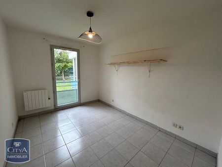 Location Appartement 2 pièces 40m² VAUX SUR MER 17640 - Photo 4