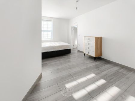 6 bedroom house of multiple occupation to rent - Photo 4