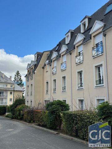 Location Appartement 4 pièces 94m² - Photo 5