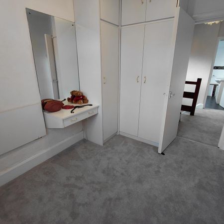 Walmington Fold, Woodside Park, London N12 - Photo 4