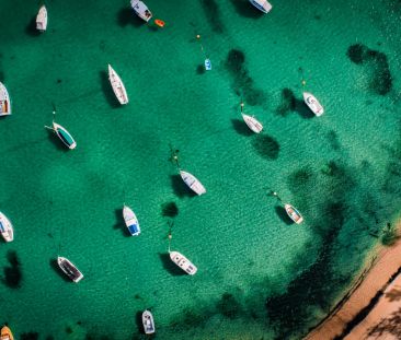 Centrally Located Beach Pad - Photo 2