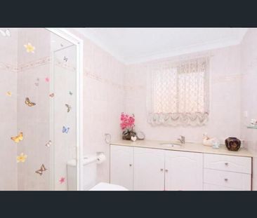 Modern Two-Bedroom Villa in Convenient Mount Druitt Location - Photo 3