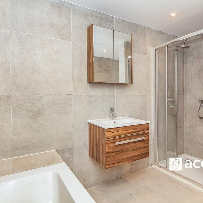 2 bedroom maisonette to rent - Photo 1